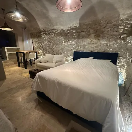 Secrete Avec Jacuzzi Ambiance Romantique *